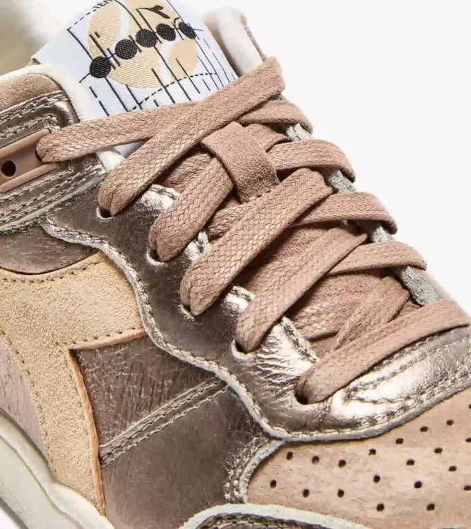 B.560 Metal S Baskets Heritage en cuir usées B.560 Metal S Baskets Heritage en cuir usées