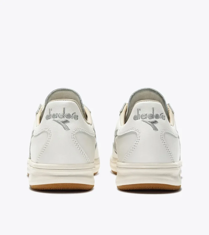 B.Elite ’84 Italia Chaussure traditionnelle fabriquée en Italie B.Elite ’84 Italia Chaussure traditionnelle fabriquée en Italie