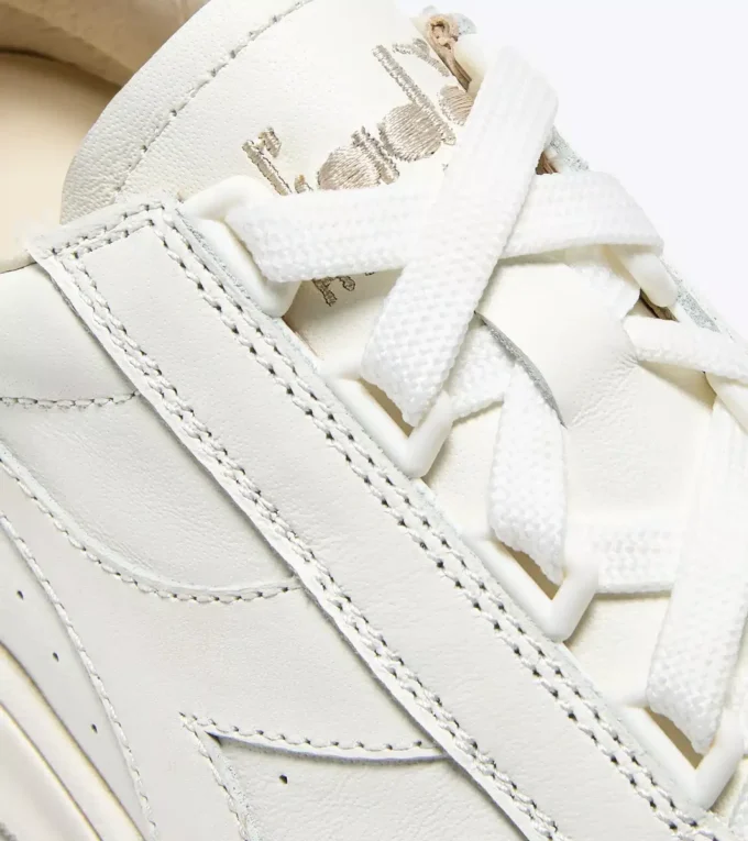 B.Elite ’84 Italia Chaussure traditionnelle fabriquée en Italie B.Elite ’84 Italia Chaussure traditionnelle fabriquée en Italie