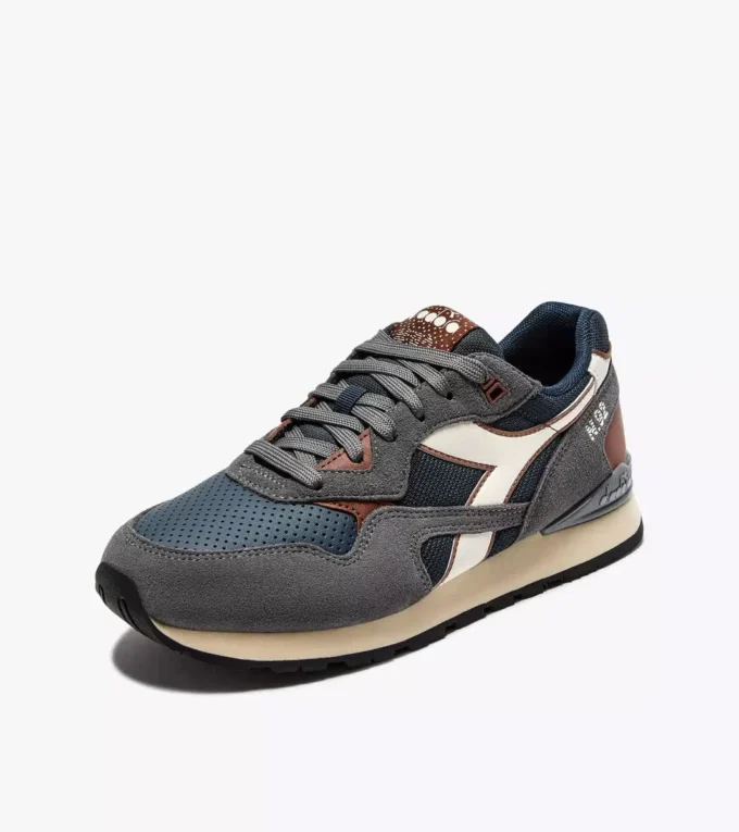Baskets de sport N.92 Advance