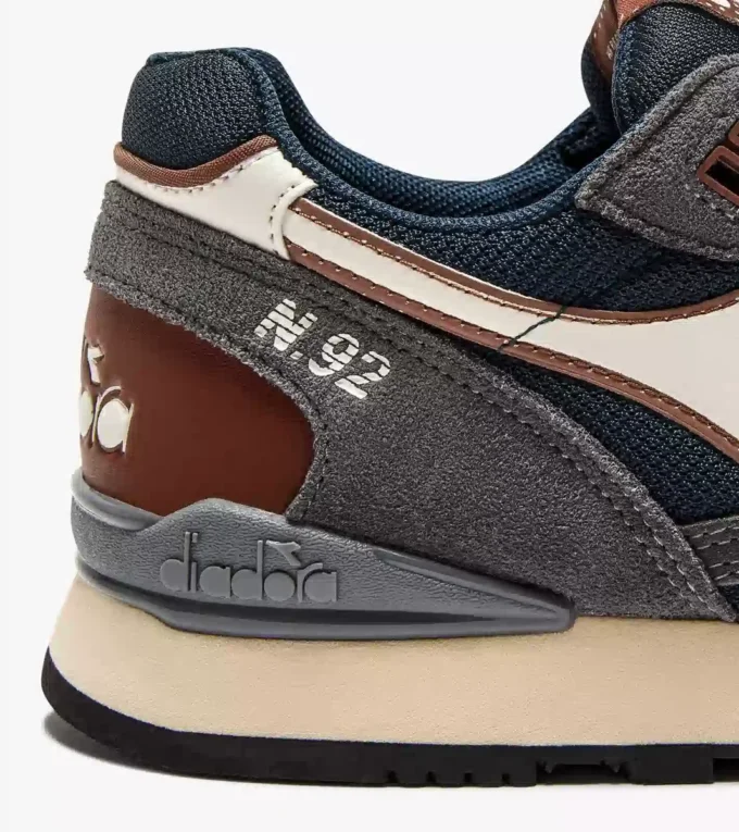 Baskets de sport N.92 Advance