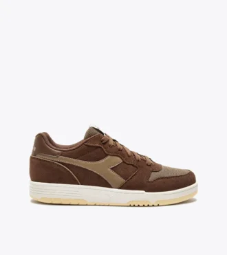 Baskets en daim Deuce M2
