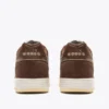 Baskets en daim Deuce M2