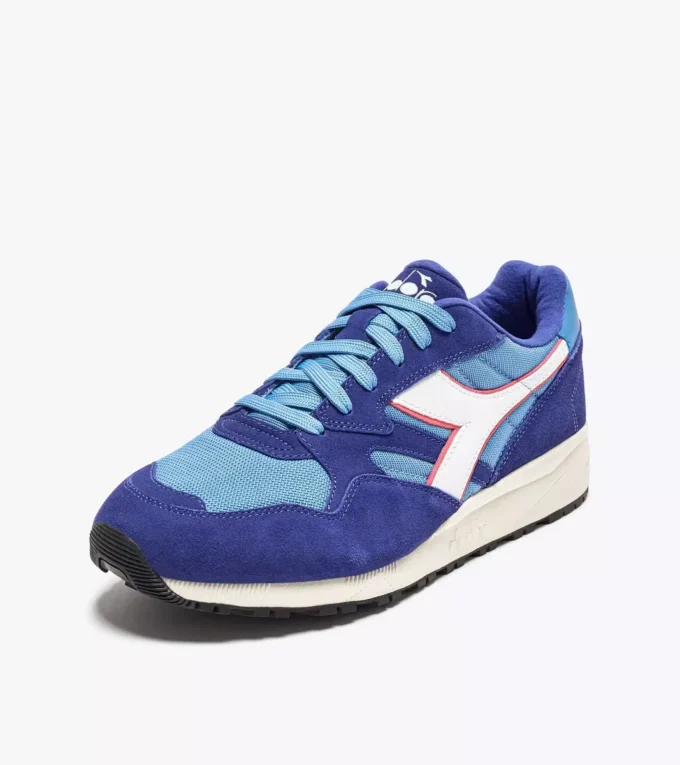 Baskets sportives N902 Baskets sportives N902
