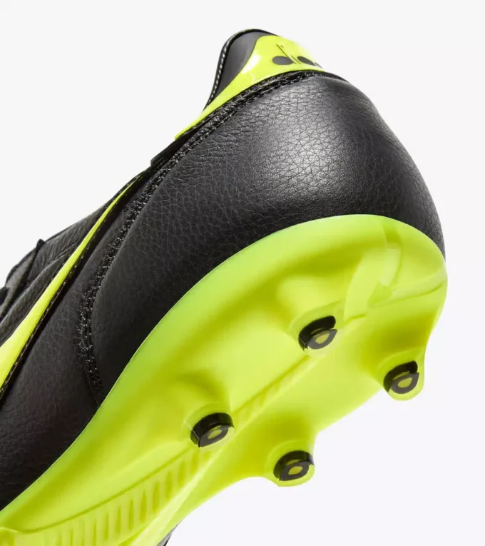 Brasil Icon Lt+ Lp12 Chaussures de football en cuir pour terrains fermes