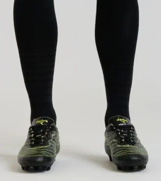 Brasil Next40 Ita Mdpu Chaussures de football à faible impact environnemental pour terrain ferme Brasil Next40 Ita Mdpu Chaussures de football à faible impact environnemental pour terrain ferme