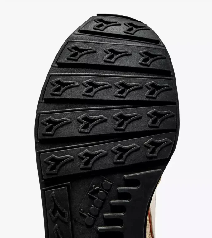 Camaro Baskets de sport en cuir suédé velu