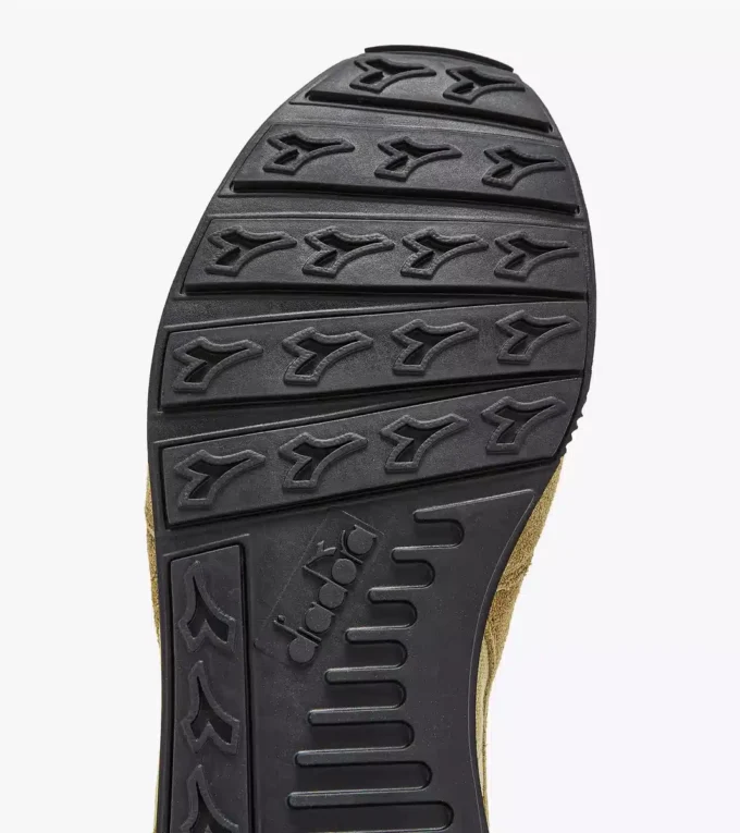Camaro Suede Baskets sportives – Unisexe Camaro Suede Baskets sportives – Unisexe