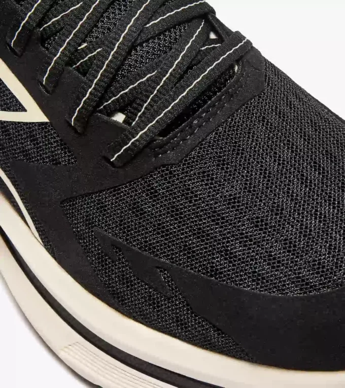 Cellula W Chaussure de course – Confort et stabilité Cellula W Chaussure de course – Confort et stabilité