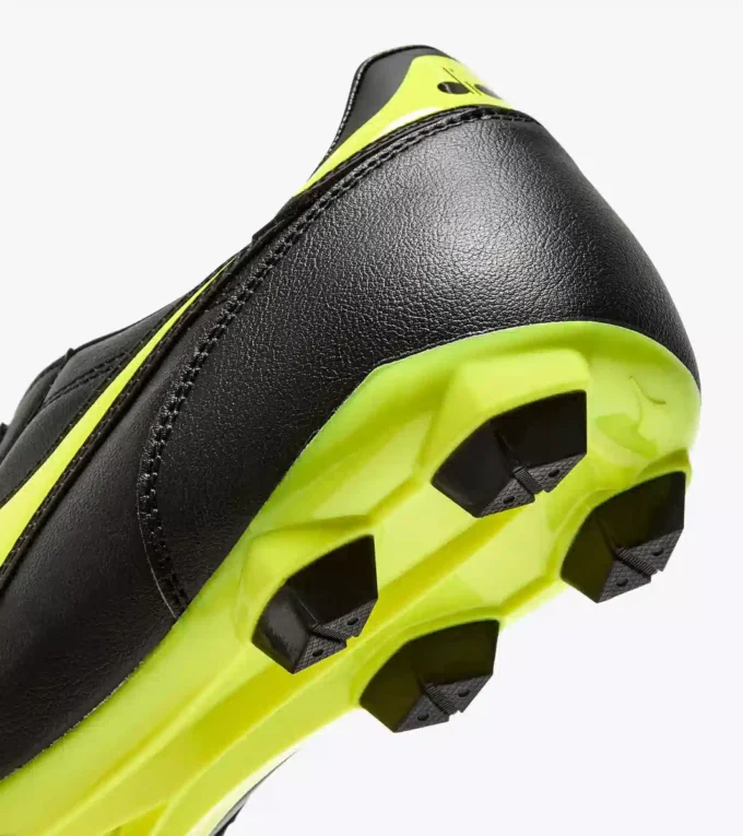 Chaussures Brasil Icon R Lpu Calcio pour terrains fermes
