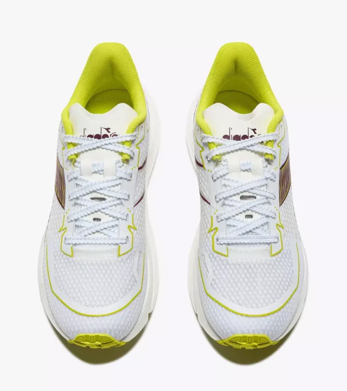 Chaussures de course Frequenza 2 W – Légèreté et réactivité Chaussures de course Frequenza 2 W – Légèreté et réactivité