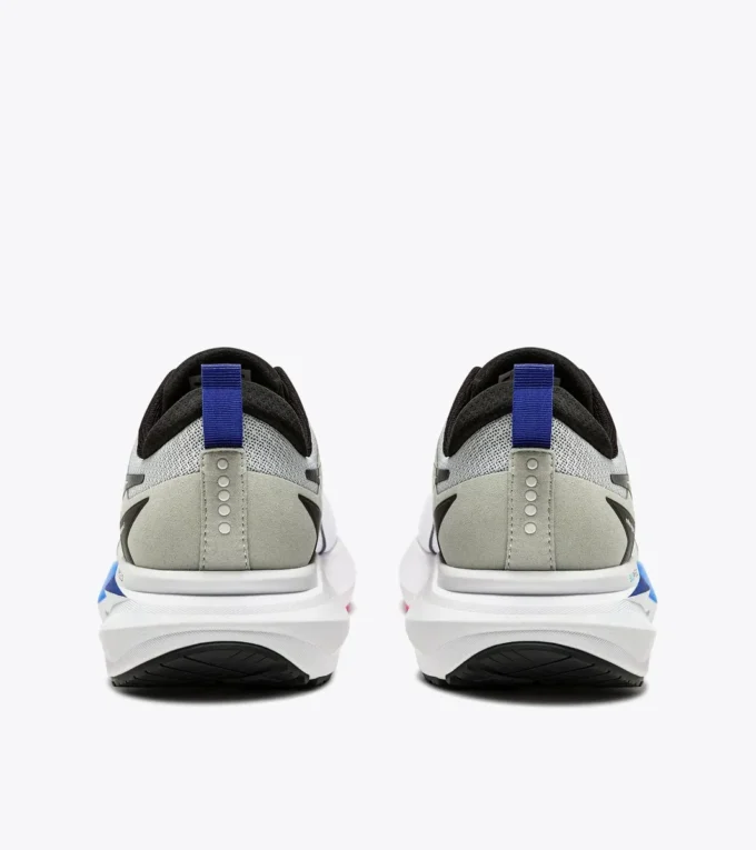 Chaussures de course Mythos Blushield Vigore 3 – Stabilité et protection Chaussures de course Mythos Blushield Vigore 3 – Stabilité et protection