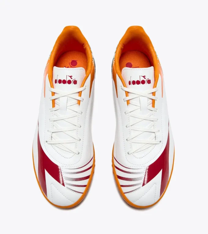Chaussures de football Maximus Elite R Tfr pour terrains synthétiques Chaussures de football Maximus Elite R Tfr pour terrains synthétiques