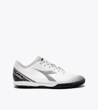 Chaussures de football Pichichi 6 Tfr pour terrains synthétiques ou terrains fermes
