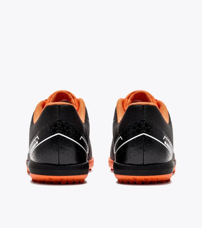Chaussures de football Pichichi 6 Tfr pour terrains synthétiques ou terrains fermes Chaussures de football Pichichi 6 Tfr pour terrains synthétiques ou terrains fermes