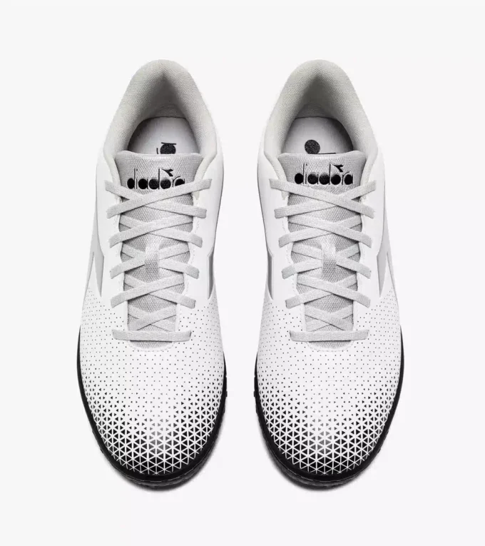 Chaussures de football Pichichi 6 Tfr pour terrains synthétiques ou terrains fermes Chaussures de football Pichichi 6 Tfr pour terrains synthétiques ou terrains fermes
