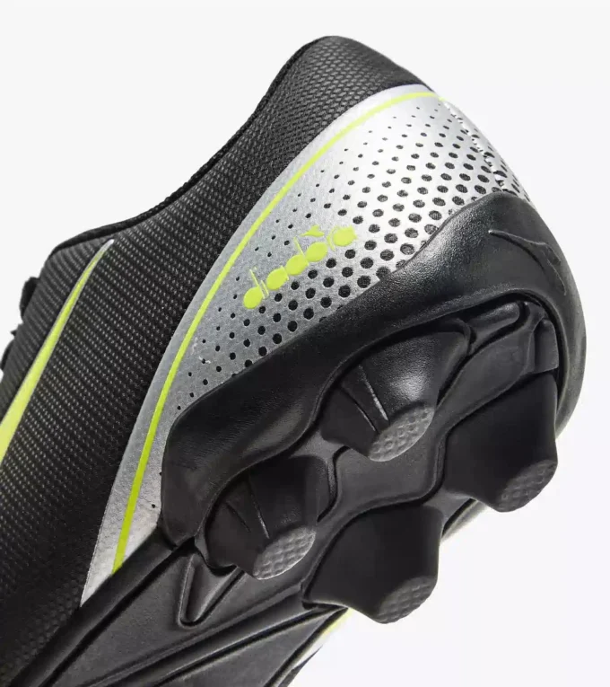 Chaussures de football Pichichi 7 Md Jr pour terrain dur – Junior