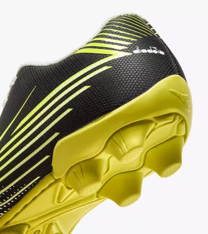 Chaussures de football Pichichi 8 Md Jr pour terrains durs – Junior Chaussures de football Pichichi 8 Md Jr pour terrains durs – Junior