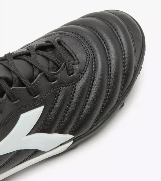 Chaussures de futsal Brasil Elite2 R Tfr – Semelle extérieure spécifique pour terrains synthétiques/durs Chaussures de futsal Brasil Elite2 R Tfr – Semelle extérieure spécifique pour terrains synthétiques/durs