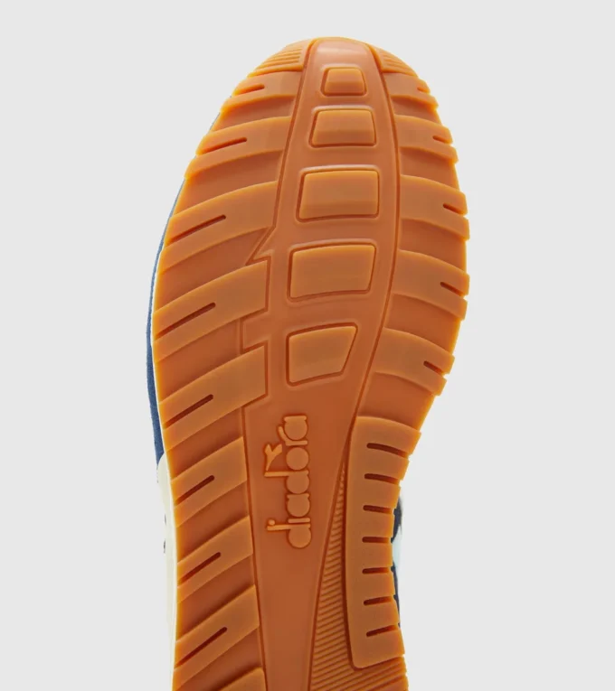 Chaussures de sport N902 Label