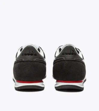 Cross Baskets basses en daim