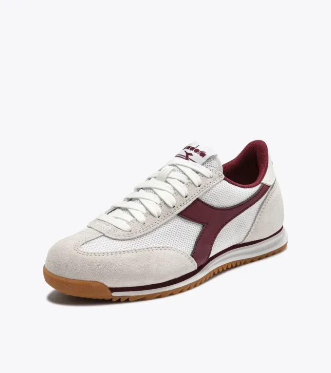 Cross Baskets basses en daim Cross Baskets basses en daim