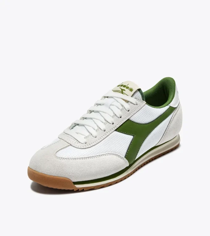 Cross Baskets basses en daim Cross Baskets basses en daim