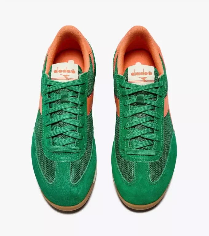 Cross Baskets basses en daim Cross Baskets basses en daim