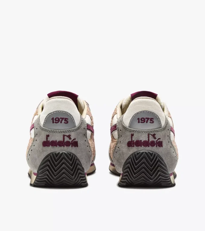 Equipe Revenge Used Baskets Heritage à profil bas Equipe Revenge Used Baskets Heritage à profil bas