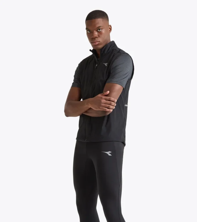 Gilet coupe-vent compact Gilet coupe-vent compact – Course à pied Gilet coupe-vent compact Gilet coupe-vent compact – Course à pied