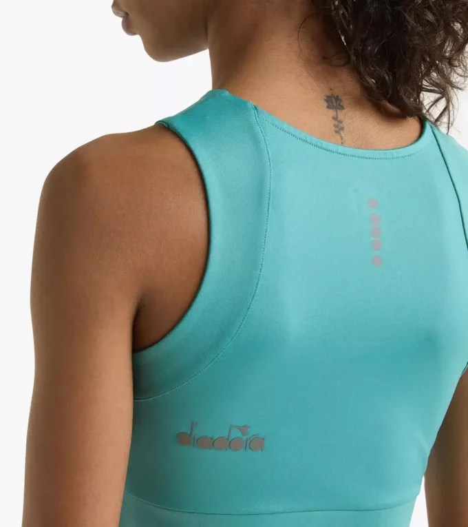 L. Crop Top Run Haut de course ajusté