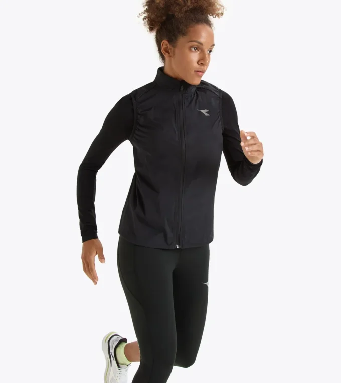 L. Gilet compact Gilet de course compact et coupe-vent