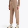 L. Pantalon Athl. Logo Pantalon de survêtement en molleton – Coupe ajustable L. Pantalon Athl. Logo Pantalon de survêtement en molleton – Coupe ajustable
