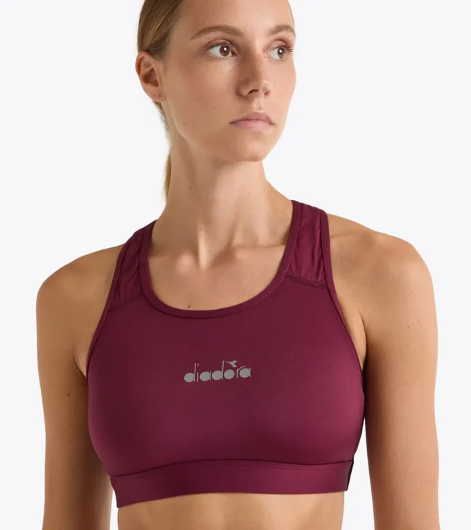 L. Soutien-gorge moyen Soutien-gorge à maintien moyen L. Soutien-gorge moyen Soutien-gorge à maintien moyen