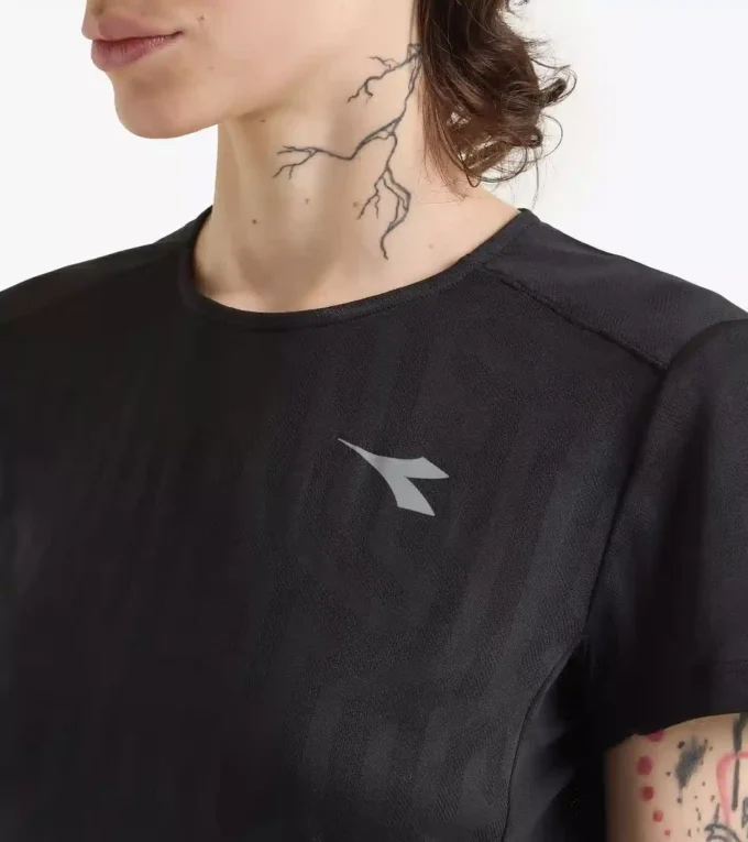 L. Super Light Ss T-Shirt T-shirt de course – Tissu léger Coolcore