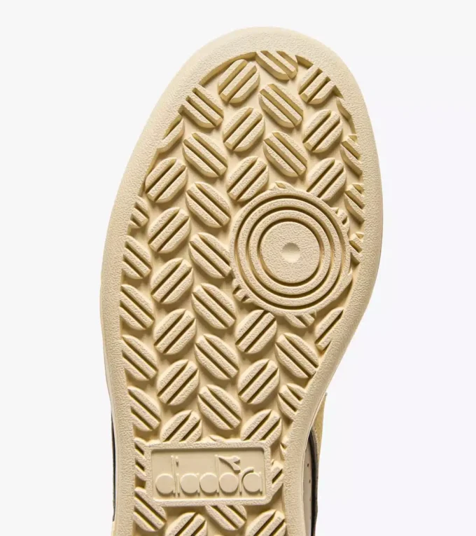 Magic Basket Demi Cut Suede Leather Baskets sportives Magic Basket Demi Cut Suede Leather Baskets sportives