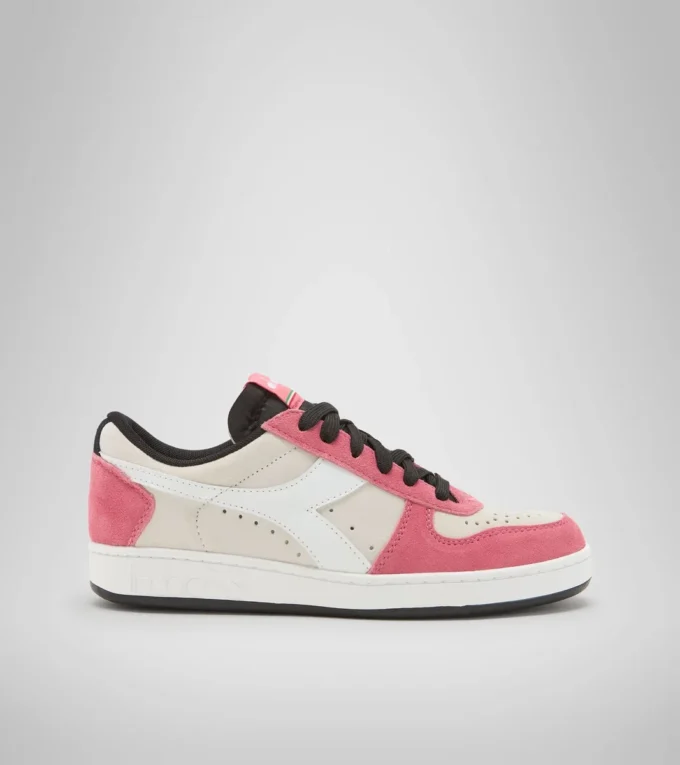 Magic Basket Low Suede Wn Baskets sportives Magic Basket Low Suede Wn Baskets sportives