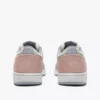 Magic Basket Low Suede Wn Baskets sportives Magic Basket Low Suede Wn Baskets sportives