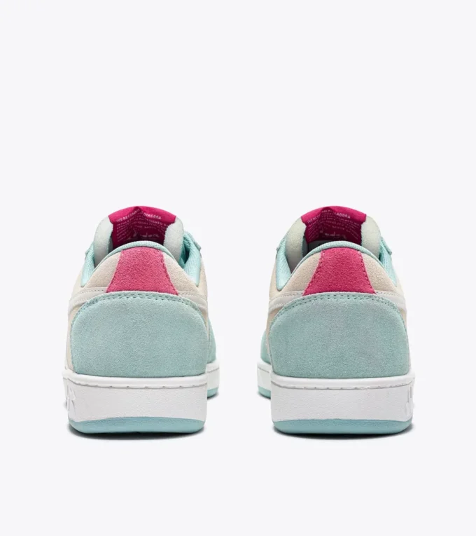 Magic Basket Low Suede Wn Baskets sportives Magic Basket Low Suede Wn Baskets sportives