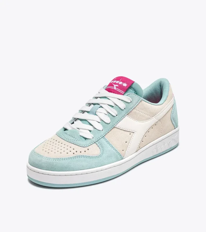 Magic Basket Low Suede Wn Baskets sportives Magic Basket Low Suede Wn Baskets sportives
