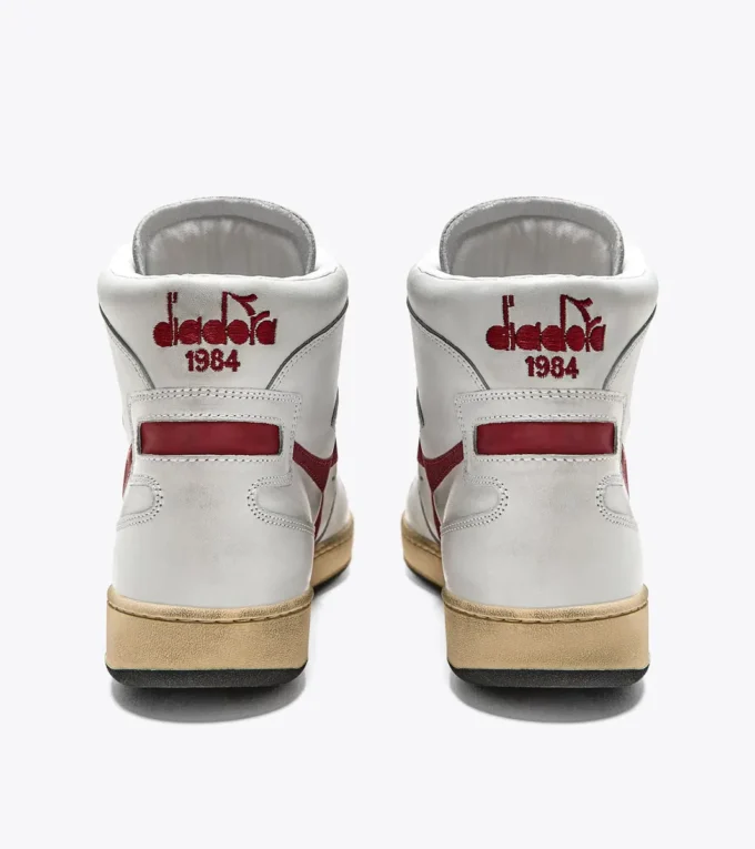 Mi Basket Chaussure Heritage d’occasion – Unisexe Mi Basket Chaussure Heritage d’occasion – Unisexe
