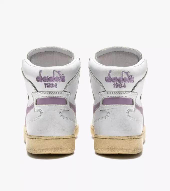 Mi Basket Chaussure Heritage d’occasion – Unisexe Mi Basket Chaussure Heritage d’occasion – Unisexe