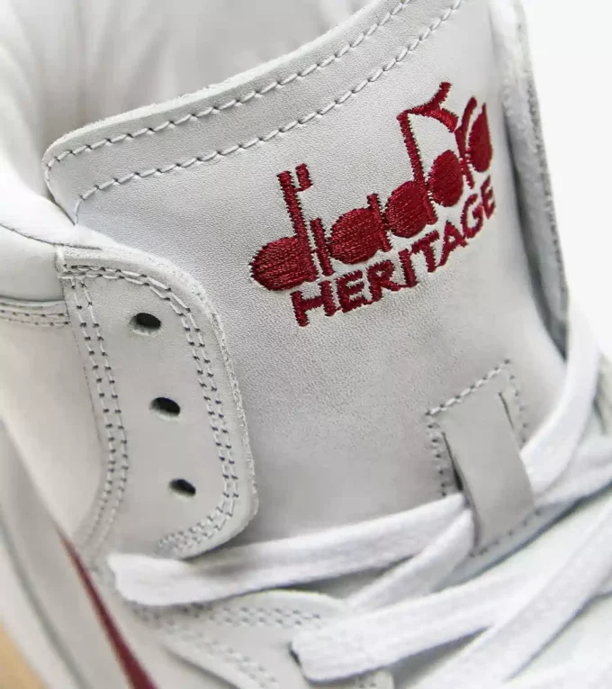 Mi Basket Chaussure Heritage d’occasion – Unisexe Mi Basket Chaussure Heritage d’occasion – Unisexe