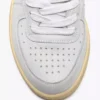 Mi Basket Chaussure Heritage d’occasion – Unisexe Mi Basket Chaussure Heritage d’occasion – Unisexe