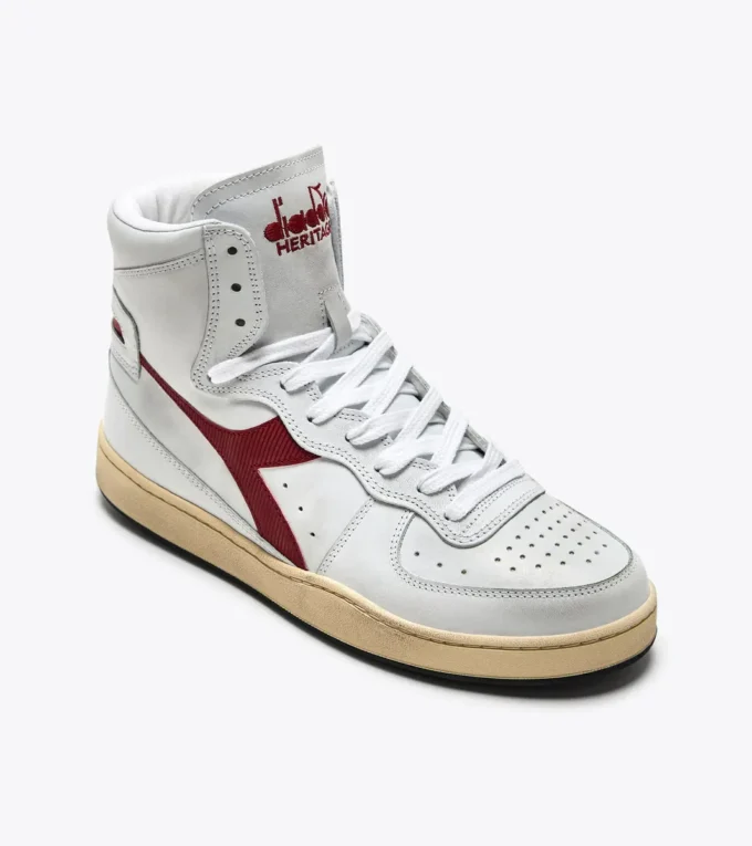 Mi Basket Chaussure Heritage d’occasion – Unisexe Mi Basket Chaussure Heritage d’occasion – Unisexe