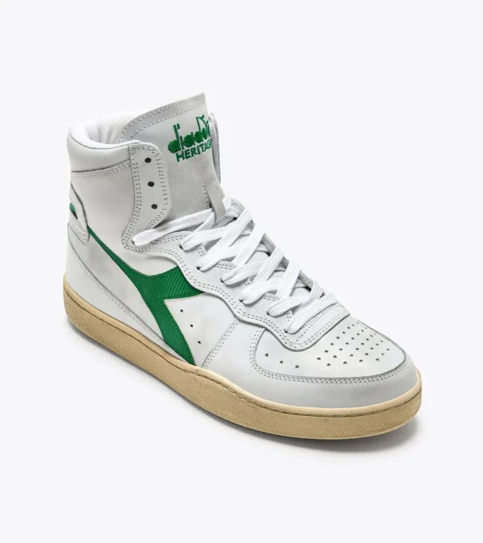 Mi Basket Chaussure Heritage d’occasion – Unisexe Mi Basket Chaussure Heritage d’occasion – Unisexe