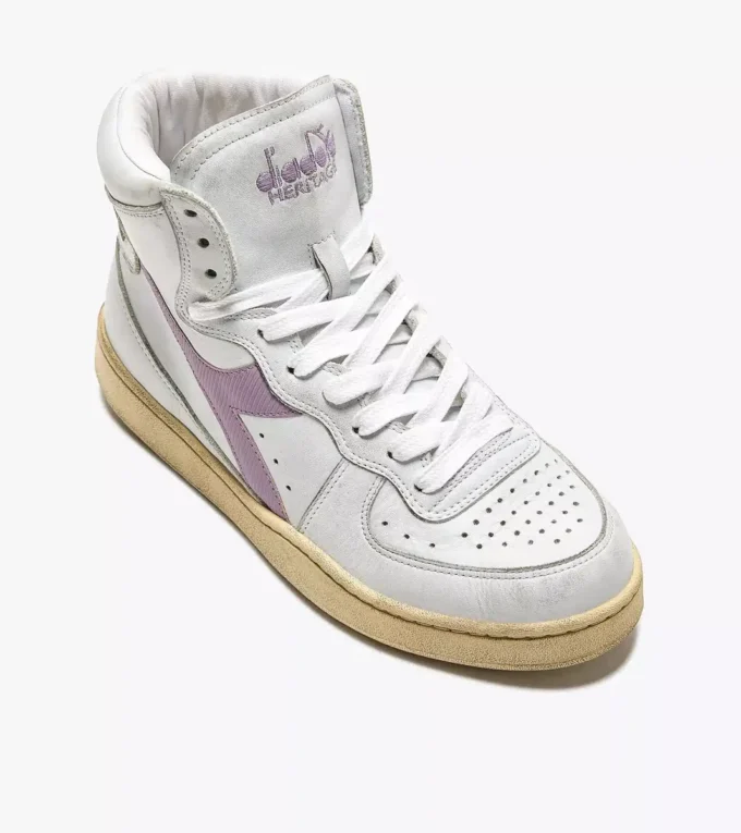 Mi Basket Chaussure Heritage d’occasion – Unisexe Mi Basket Chaussure Heritage d’occasion – Unisexe