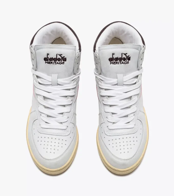 Mi Basket Chaussure Heritage d’occasion – Unisexe Mi Basket Chaussure Heritage d’occasion – Unisexe