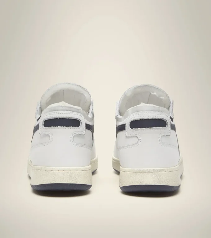 Mi Basket Row Cut Heritage shoe – Unisexe Mi Basket Row Cut Heritage shoe – Unisexe