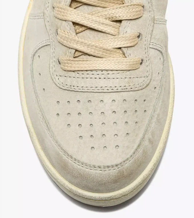 Mi Basket Suede Chaussures Heritage d’occasion – Unisexe Mi Basket Suede Chaussures Heritage d’occasion – Unisexe